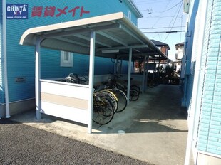 伊勢中川駅 徒歩10分 2階の物件外観写真